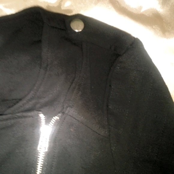 Candie’s Junior Black Moto Zip Cropped Jacket Size Medium - Picture 12 of 12